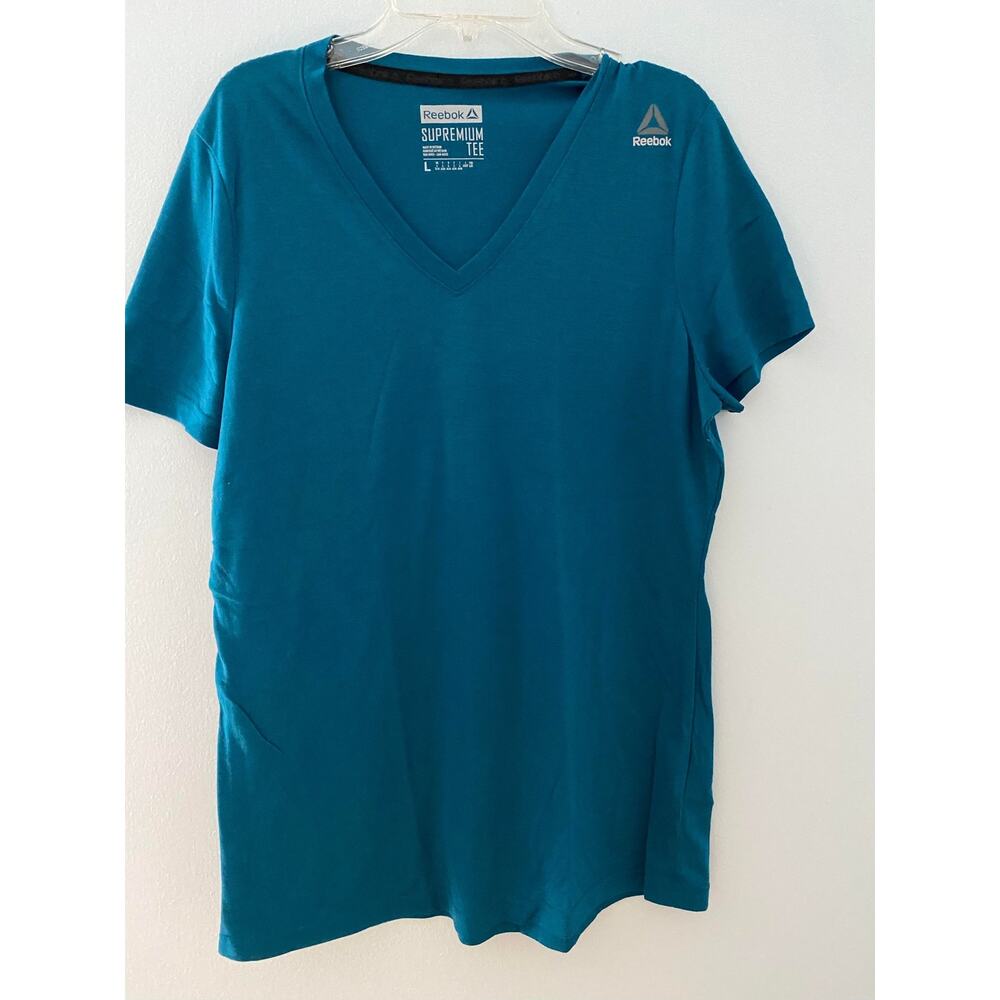 Womens Reebok Training V-Neck Shirt Size Large Pre Owned